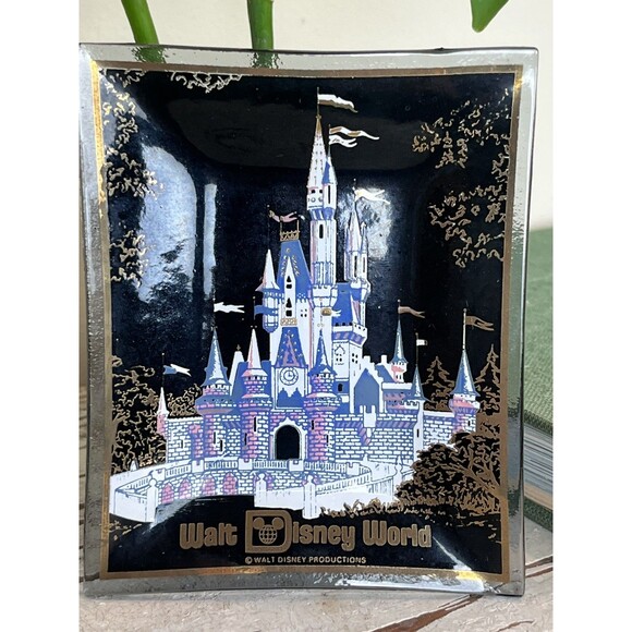 Vintage Walt DISNEY World Productions Glass Trinket Dish Smoked Gold Trim Castle - Picture 5 of 6